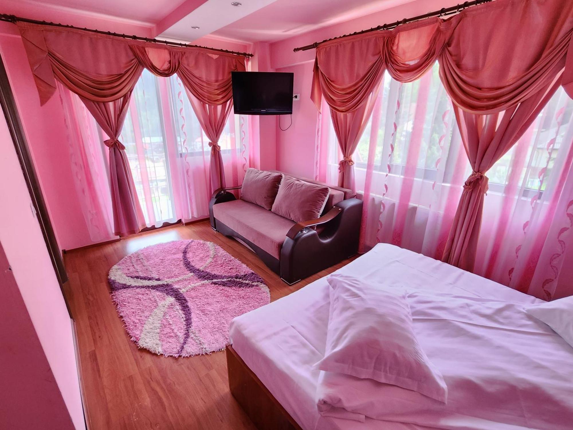 Vila Dolly Hotel Buşteni Esterno foto